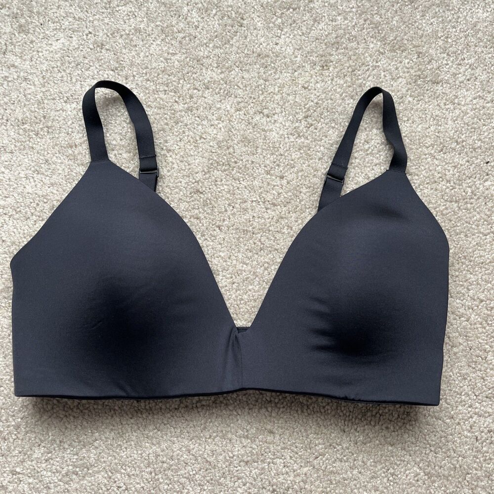 Skims 34DD Wireless Form Plunge T-Shirt Bra Black Seamless Comfort